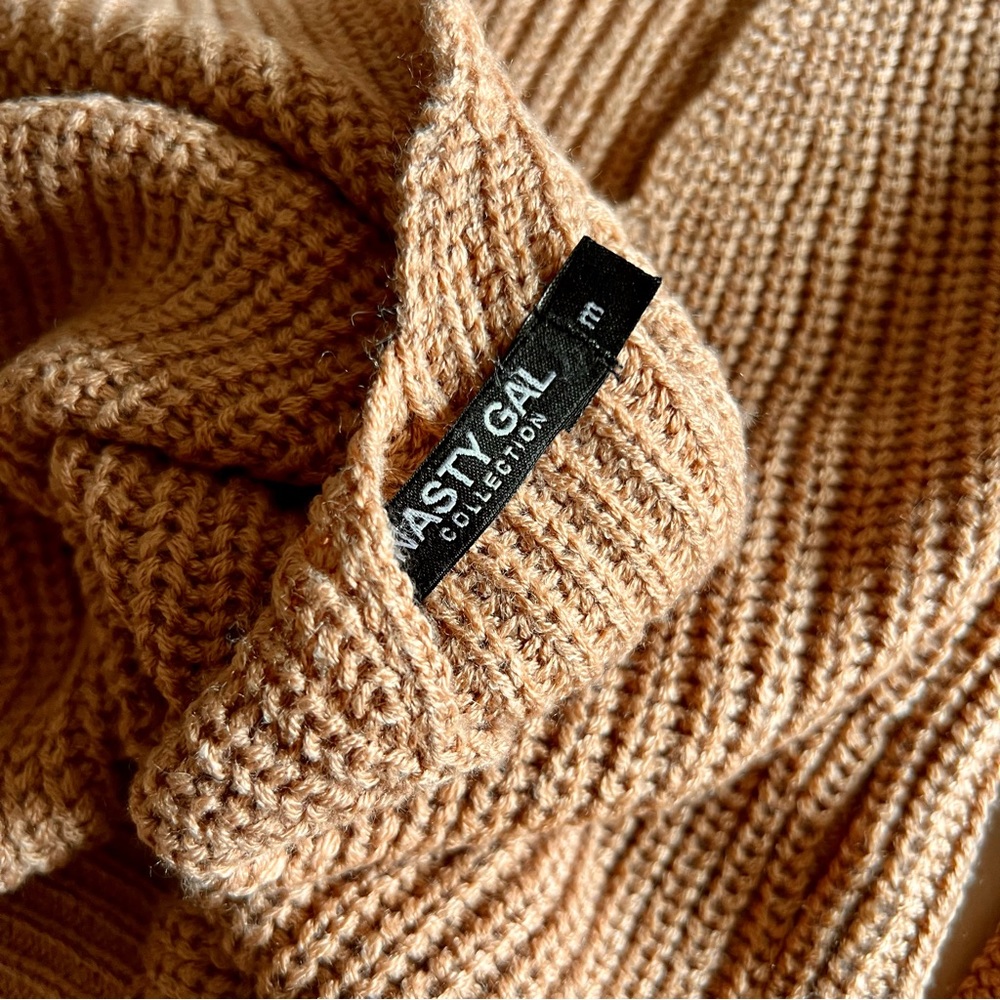 Nasty Gal Camel Backless Knit Sweater - Picture 7 of 13